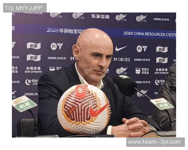 朱艺点评穆斯卡特教练成功之道高压进攻与灵活性不足的对比分析 朱艺点评穆斯卡特教练成功之道高压进攻与灵活性不足的对比分析