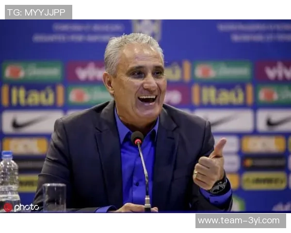 奥古斯托盛赞蒂特教练希望学习其攻守平衡的独特理念与战术智慧 奥古斯托盛赞蒂特教练希望学习其攻守平衡的独特理念与战术智慧