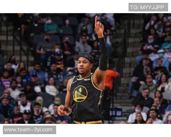 穆迪分享夏季训练成果三分命中率提升至453展现努力成效