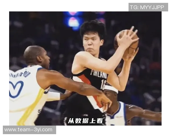 杨瀚森首秀遭隔扣五分钟教练称这是他成长的重要起点