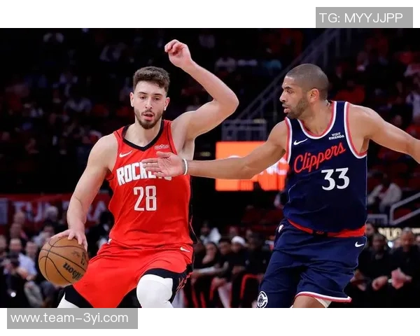 美媒评新赛季季前实力榜雷霆掘金尼克斯位列前三火箭第五湖人第七引关注