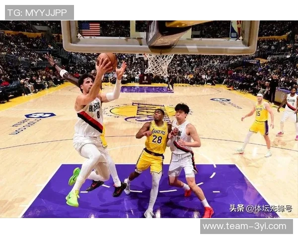 NBA精彩回顾开拓者力克湖人火箭主场狂胜篮网灰熊客场逆袭勇士