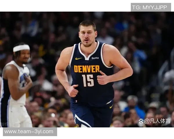 约基奇两节半完成生涯第180个三双距离大O仅差一场威少则遥远27个三双